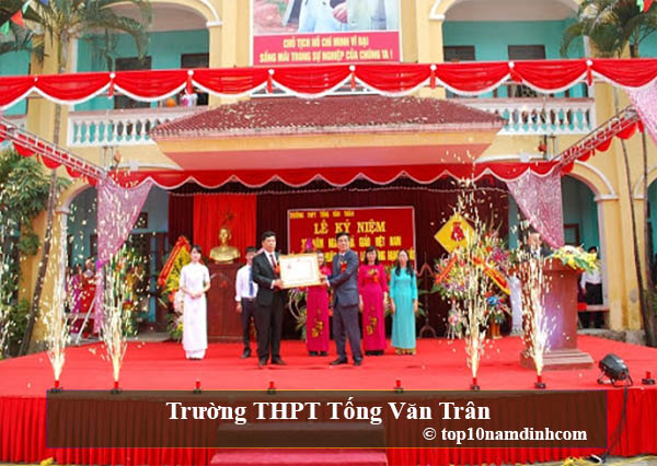 Trường THPT Tống Văn Trân