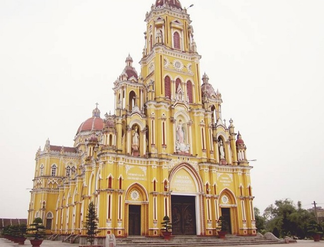 nhà thờ Nam Định 6