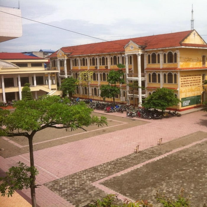 Trường Lê Hồng Phong Nam Định 2